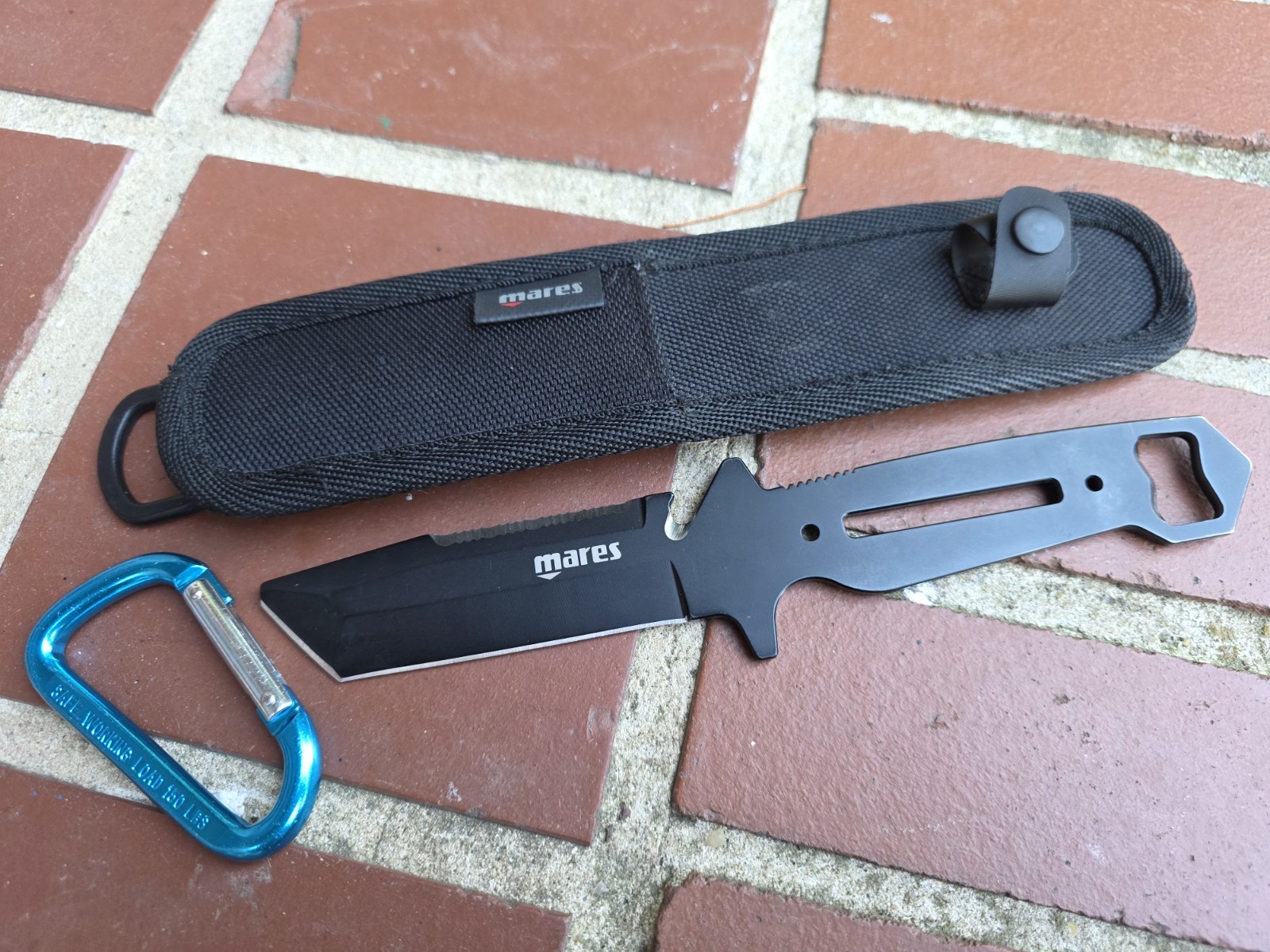 Mares Maximus Dive Knife for Scuba, Free Diving, Water Sports