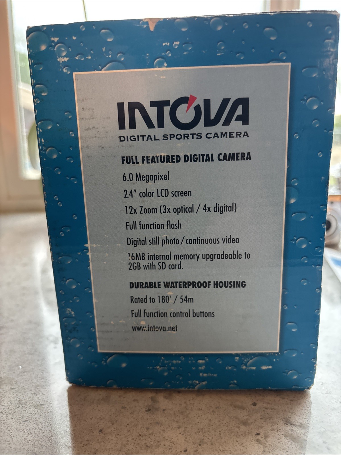 Intova IC-600 Digital Sports Camera case 6.0MP 2.4″ LCD Underwater Waterproof