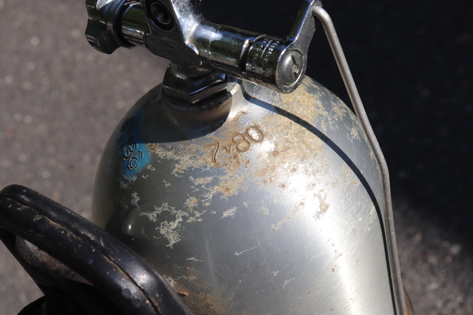 Vintage US Divers Aluminum Aqua Lung Cylinder Tank Harness Backpack 6498 JAWS