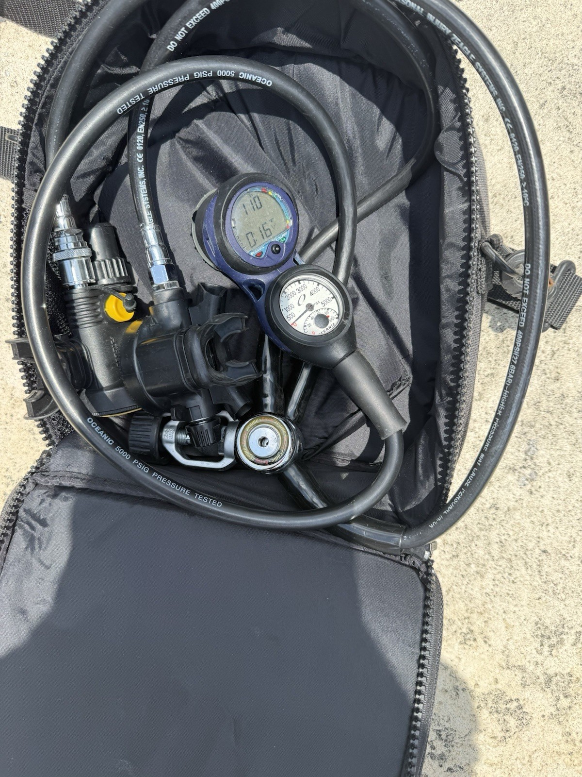 Oceanic Veo 180 NX Zeagle envoy regulator. OctoZ breathable inflator