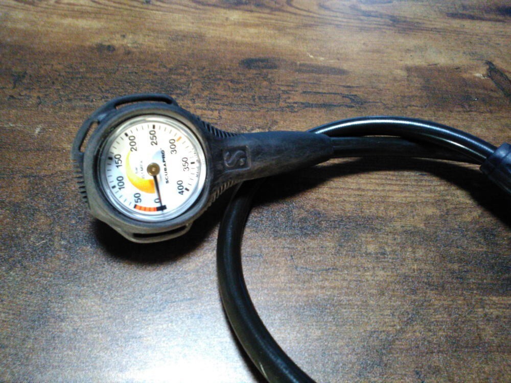 SCUBAPRO SINGLE GAUGE. #1