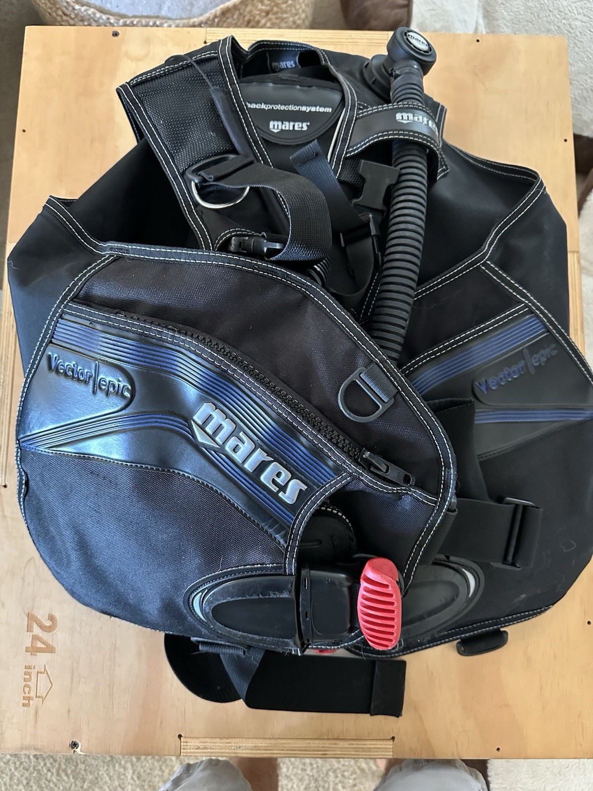 Mares Vector Epic X-Large Back Inflate Scuba BCD