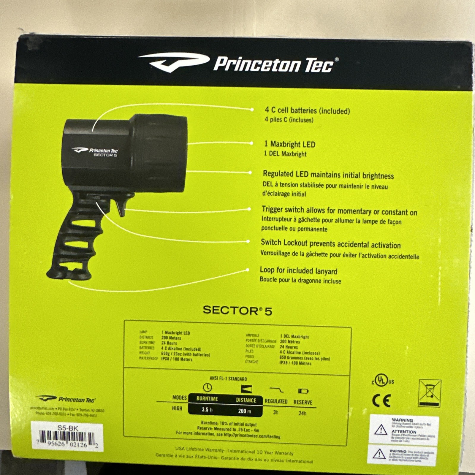 Princeton Tec Sector 5 LED Dive Light Black 550 Lumens, great for diving.