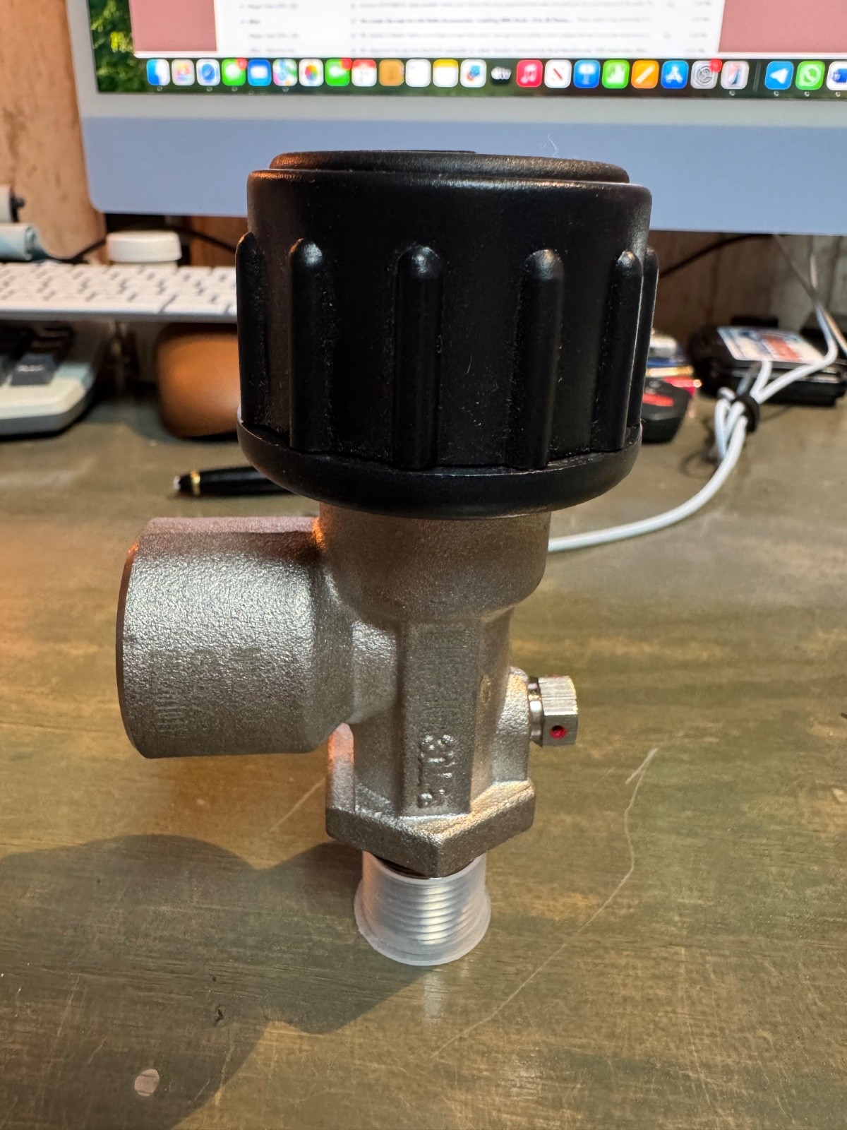 SCBA Air Valve 30 MPa 1/4″ NPT