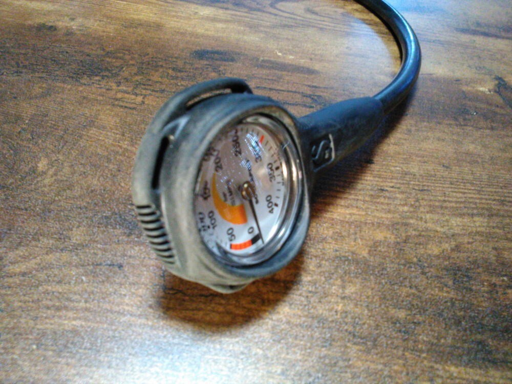 SCUBAPRO SINGLE GAUGE. #1