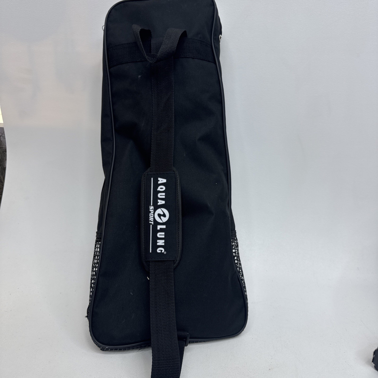 New Aqua Lung Sport Set Small/medium Men 4-8.5 Women 5-9.5