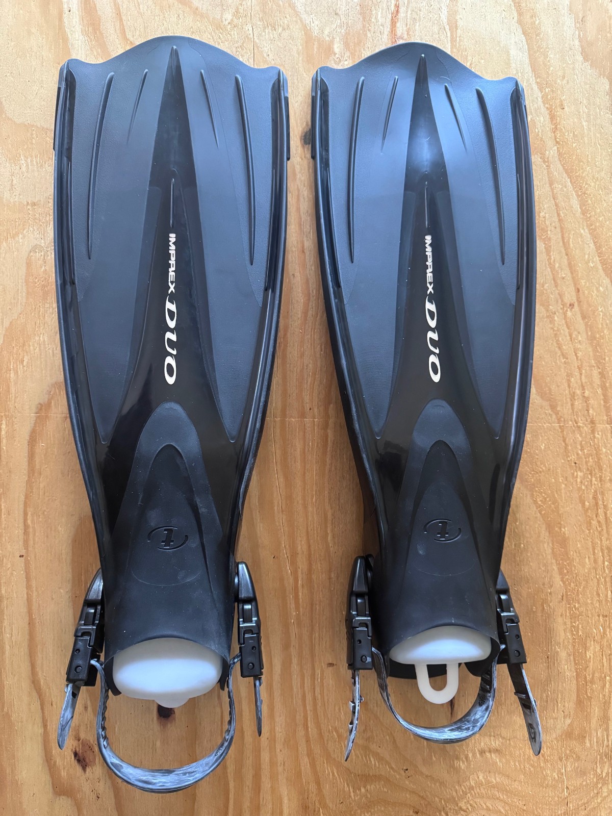 Scuba Gear Set – Mares Boots, TUSA Fins, Dive Rite Mask, Snorkel – Never Used