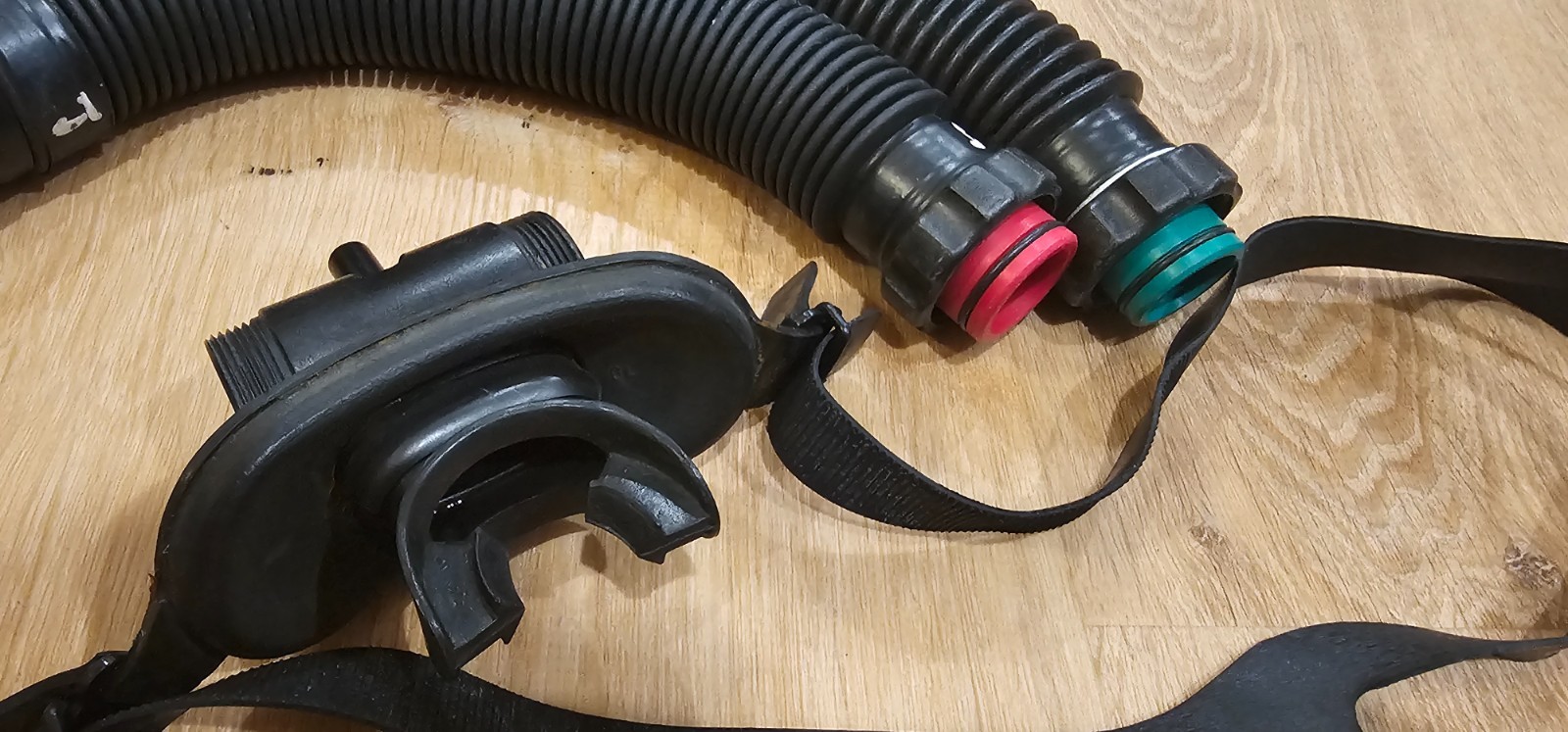 Dräger LAR VI.1 Closed Circuit SCUBA Diving Apparatus Kit with Case Drager