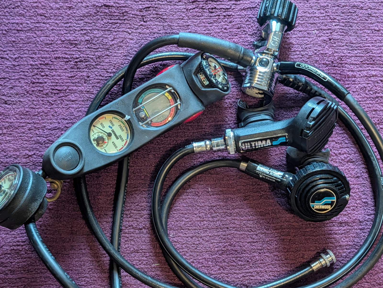 Sherwood Octopus w/ 1st & 2nd Reg’s Ultima & gauge Set comp & Genesis Vfine #2