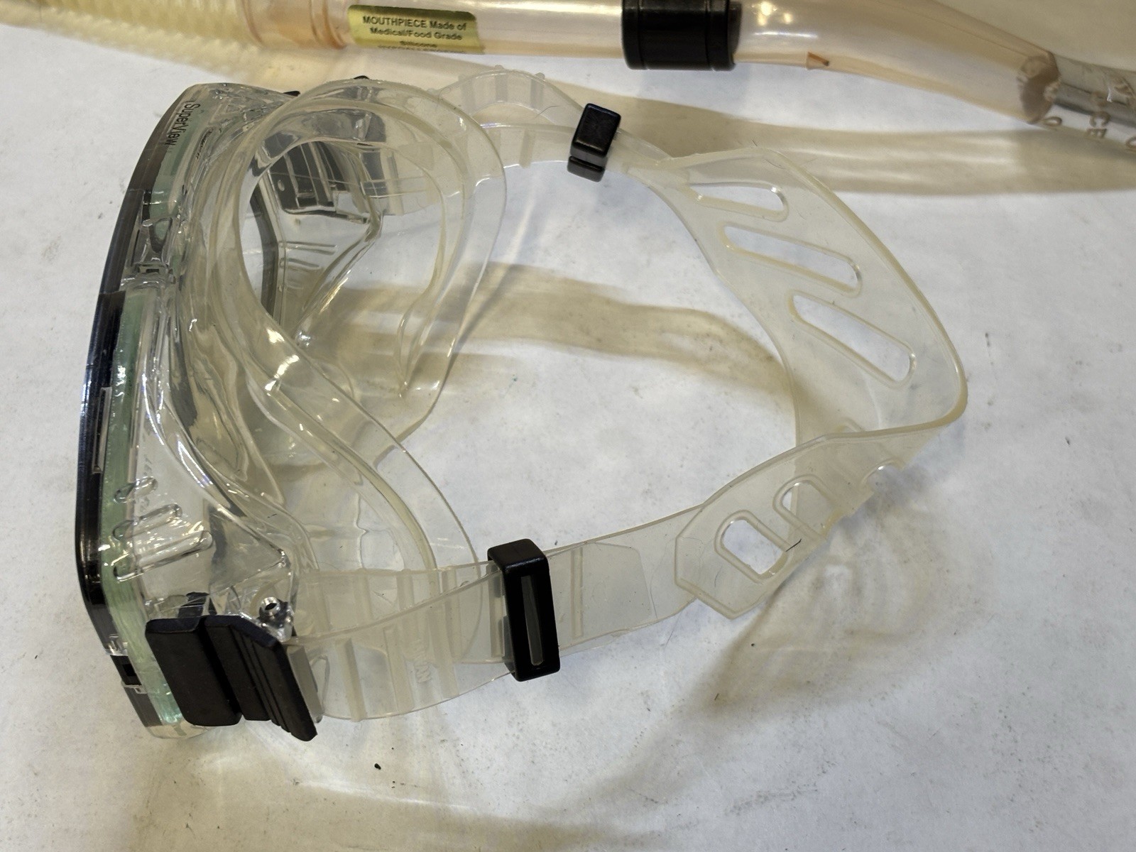Oceanways Tempered Lenses SuperView Snorkel Goggles with Snorkel Made in Italy