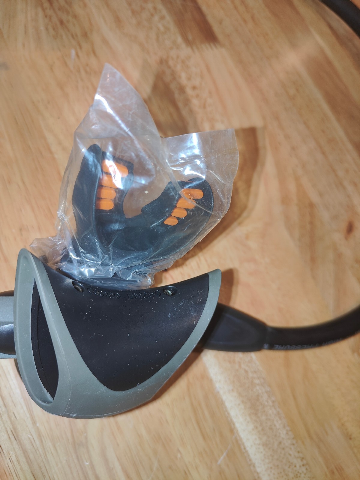 NEW IN BOX Aeris AT400 DVT First Stage and ION Second Stage Scuba Regulators