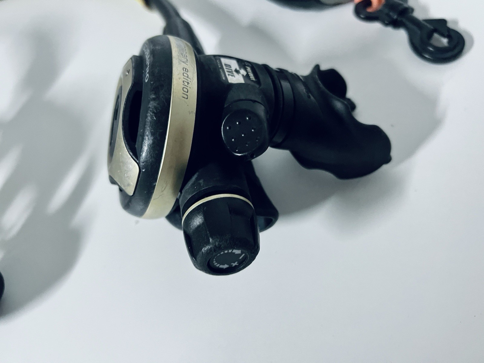 (RARE FIND!) Scubapro MK25 GOLD & (2) S600 Anniversary Edition Scuba Regulator
