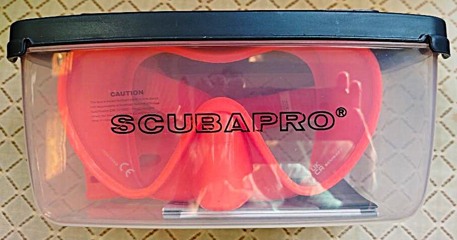 SCUBAPRO Diving Mask BRAND NEW!!