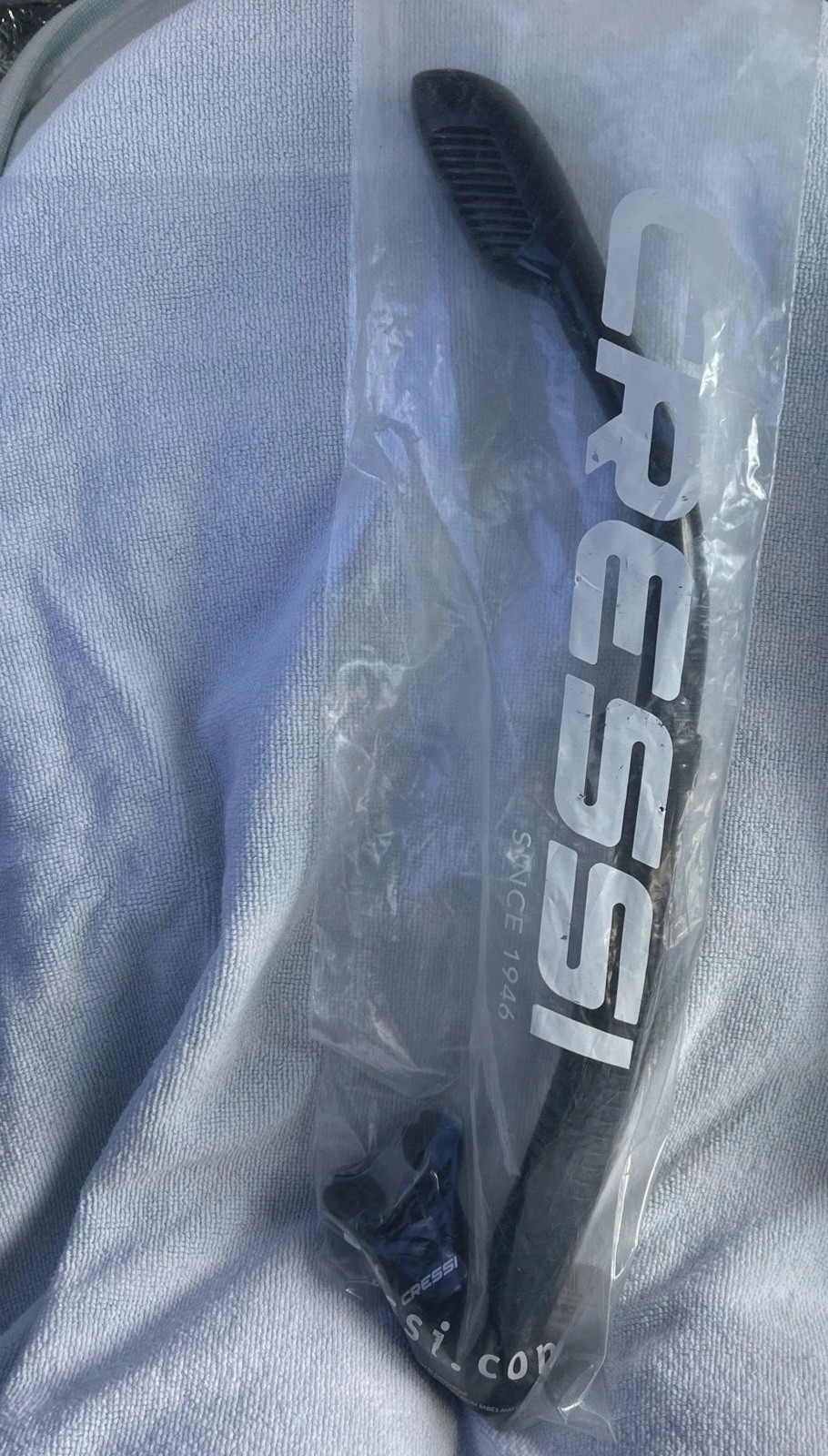 Cressi Supernova Dry Snorkel Black On Black Never Used
