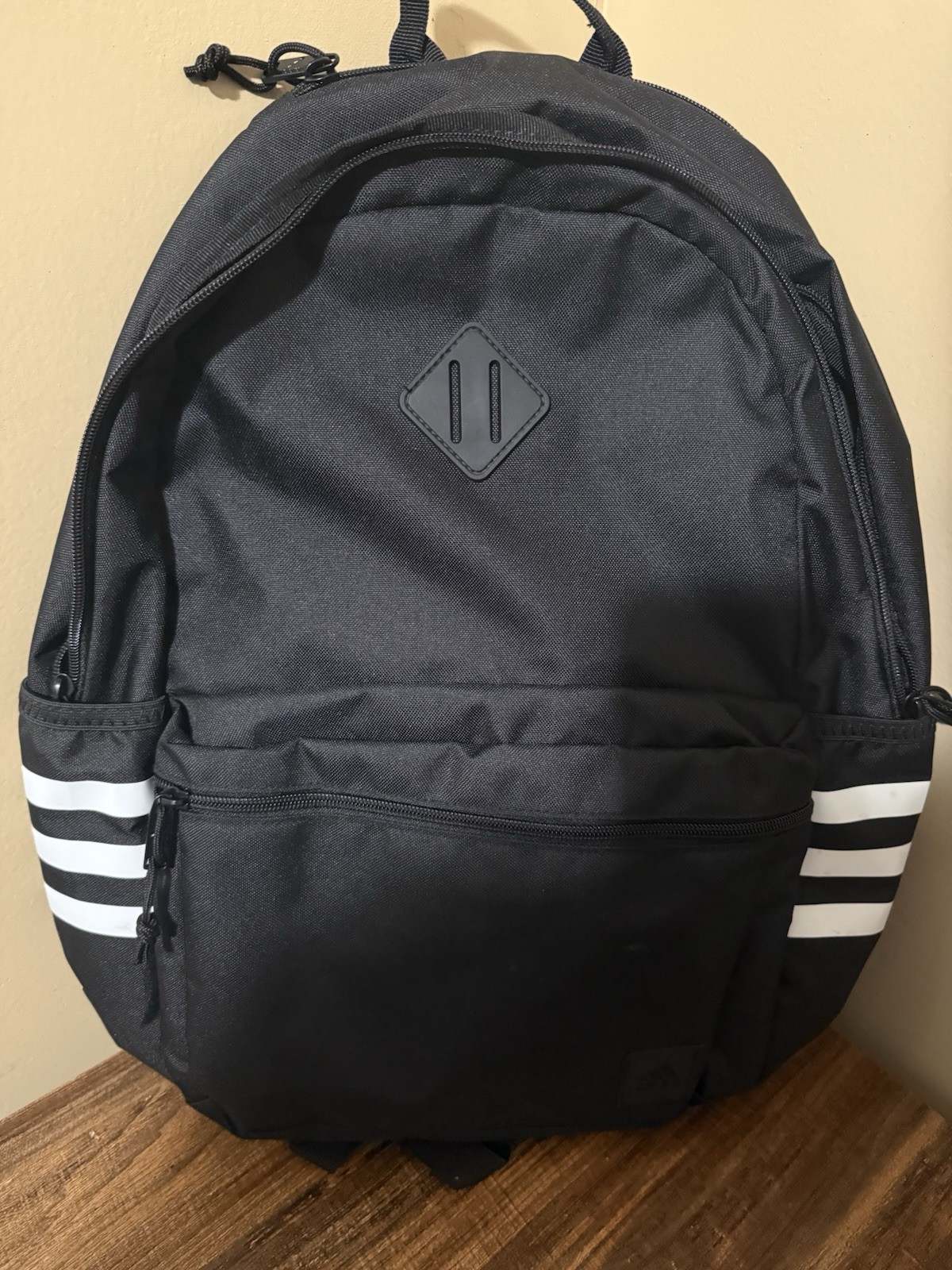 adidas Classic 3-Stripe Backpack 5.0, Black/White, One Size, Black/White