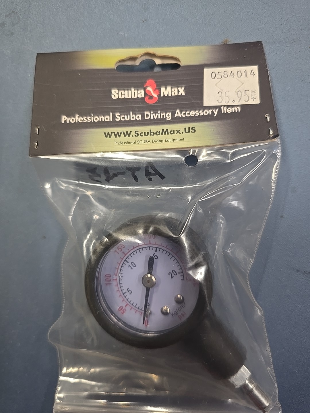 Intermediate Pressure Gauge For Standard Low Pressure Hose.