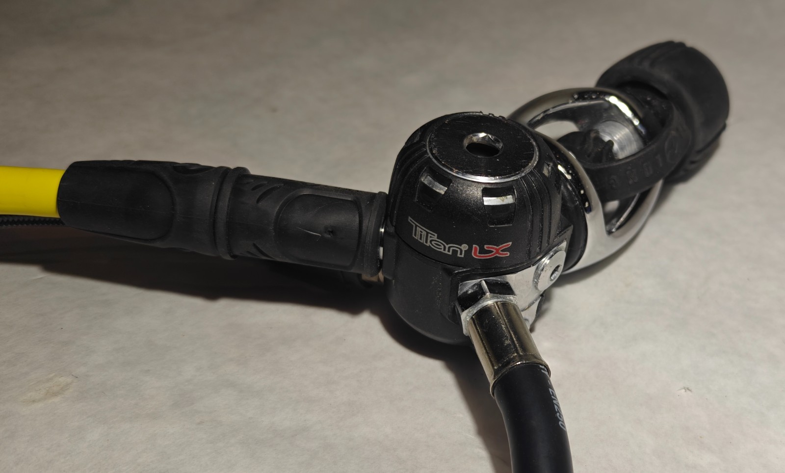 Aqualung Titan LX Regulator with Suunto SM36 PSI Gauge & Zoop Novo Dive Computer