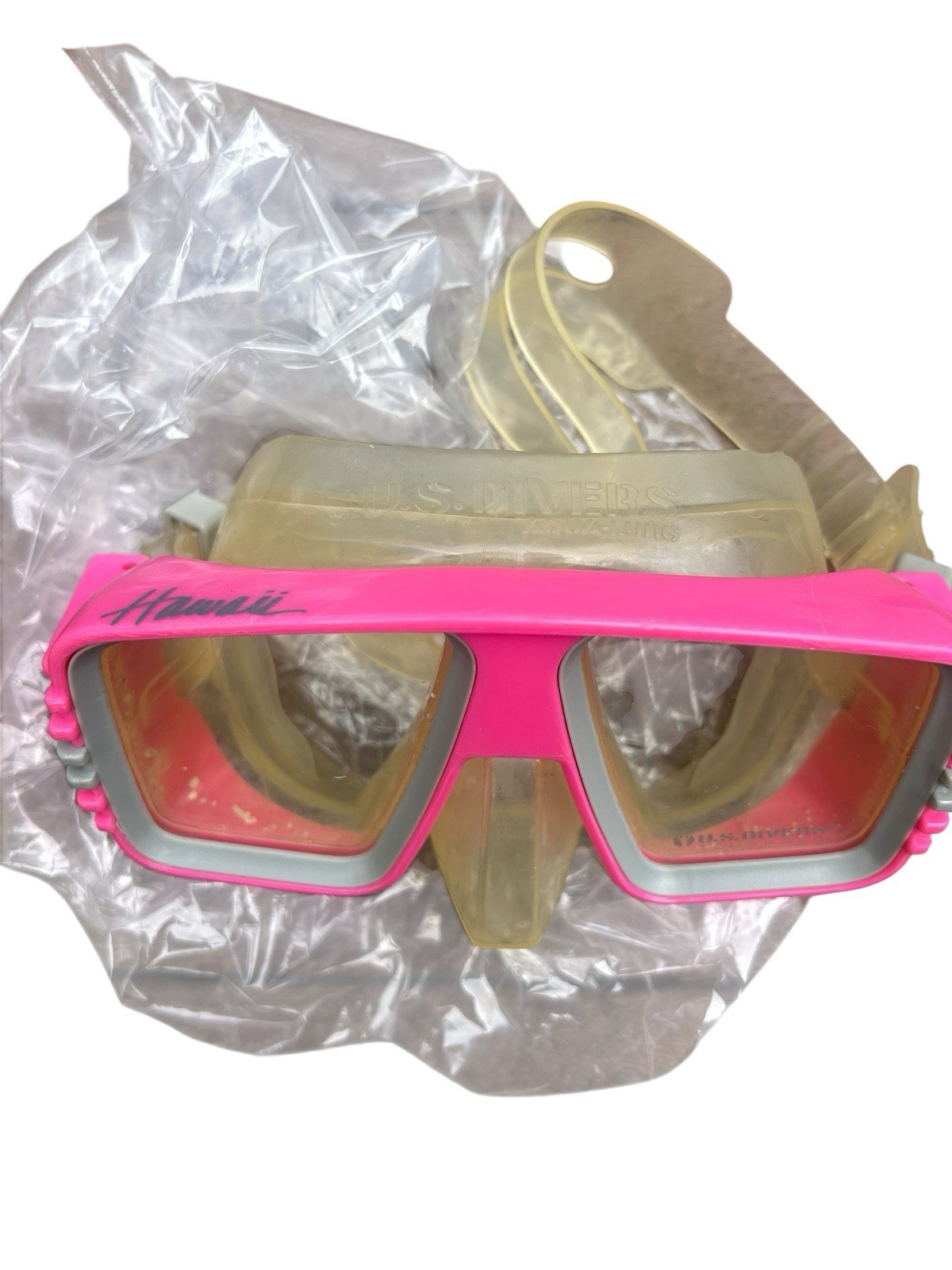 Vintage U.S. Divers Aqualung mask; Jacques-Yves Cousteau W/ Box + More Pink