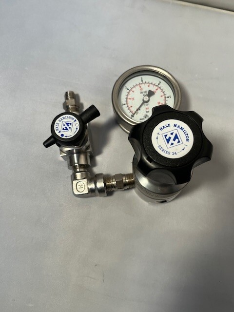 Regulator (Reducing from 5450psi) 1/4″ Aqua Environment Hale Hamilton 415-6000