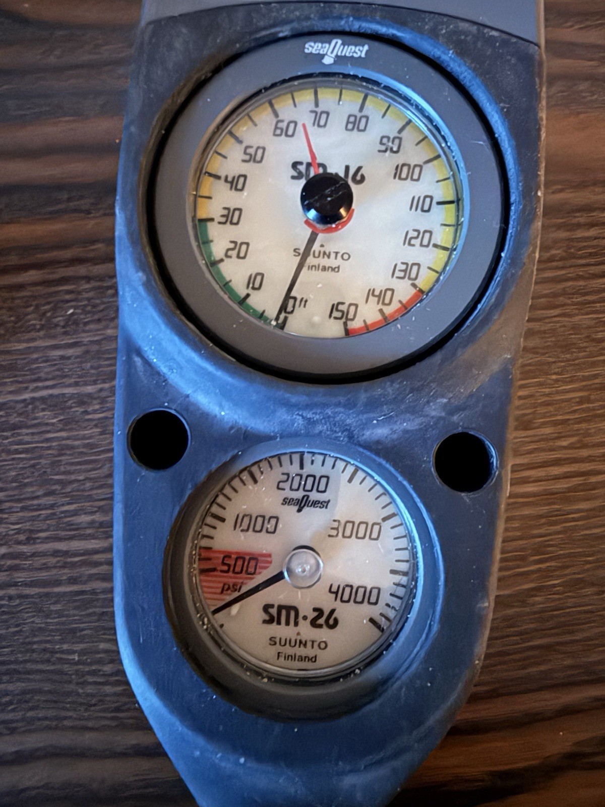 Sea Quest Infinity Scuba Regulator Set SM-26 SD-16 Gauges
