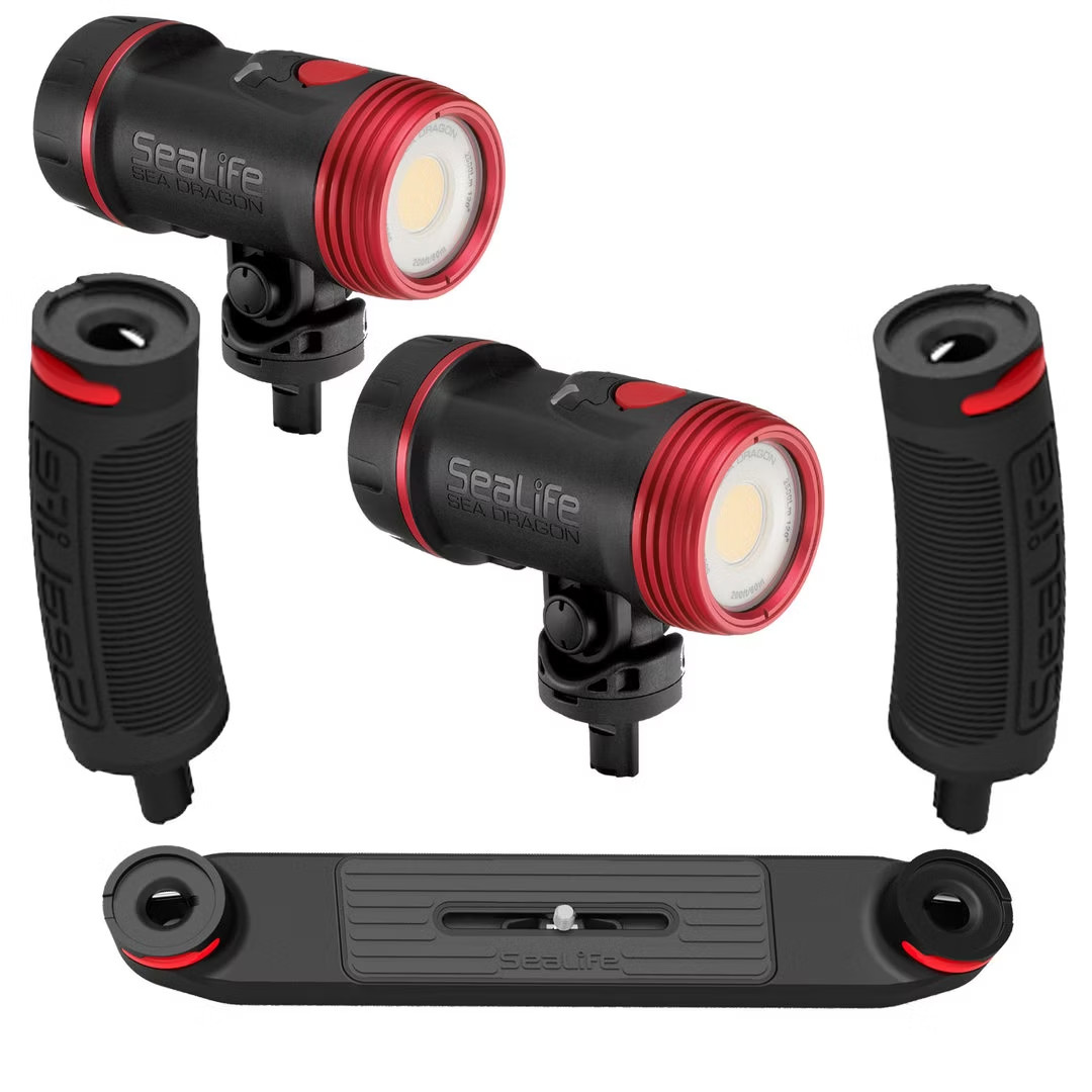 SeaLife SL989 Duo 5000F Underwater Lighting Set w/ Case – GoPro Mount–Excellent