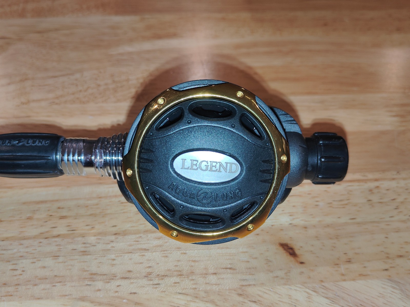 Aqualung Legend Yoke First and Second Stage Regulator Set TESTED GOOD No Leaks