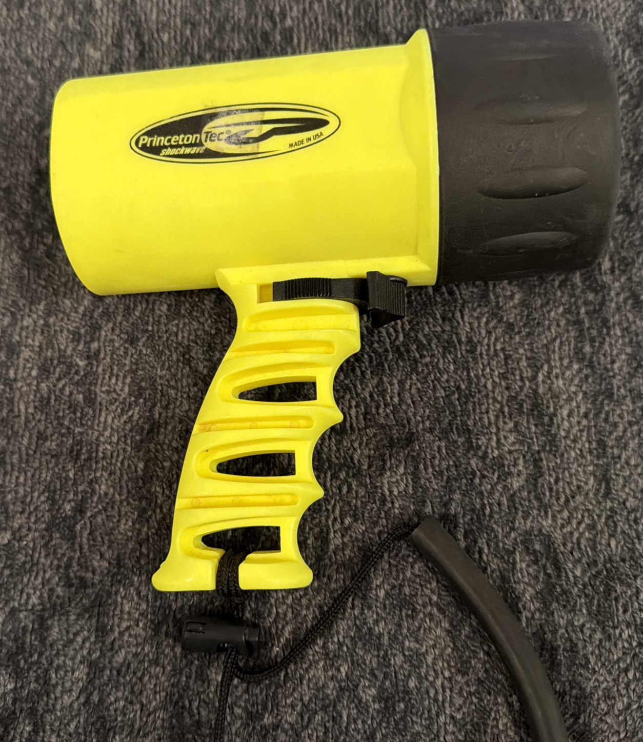 Princeton Tech Shockwave Underwater Flashlight | Lot Of 2 – FREE SHIPPING 💦💦
