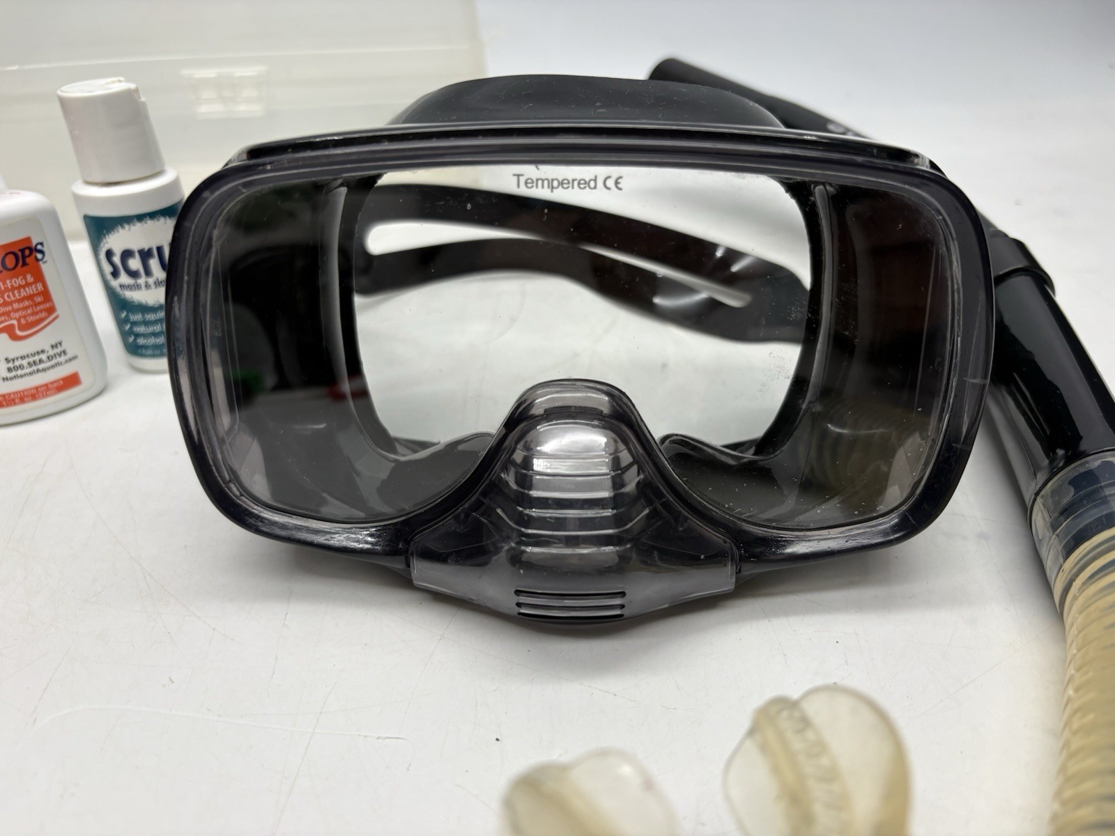 CUBAPRO Snorkel & IST Panoramic Mask Set with Sea Drops & Scrub Cleaner + Case