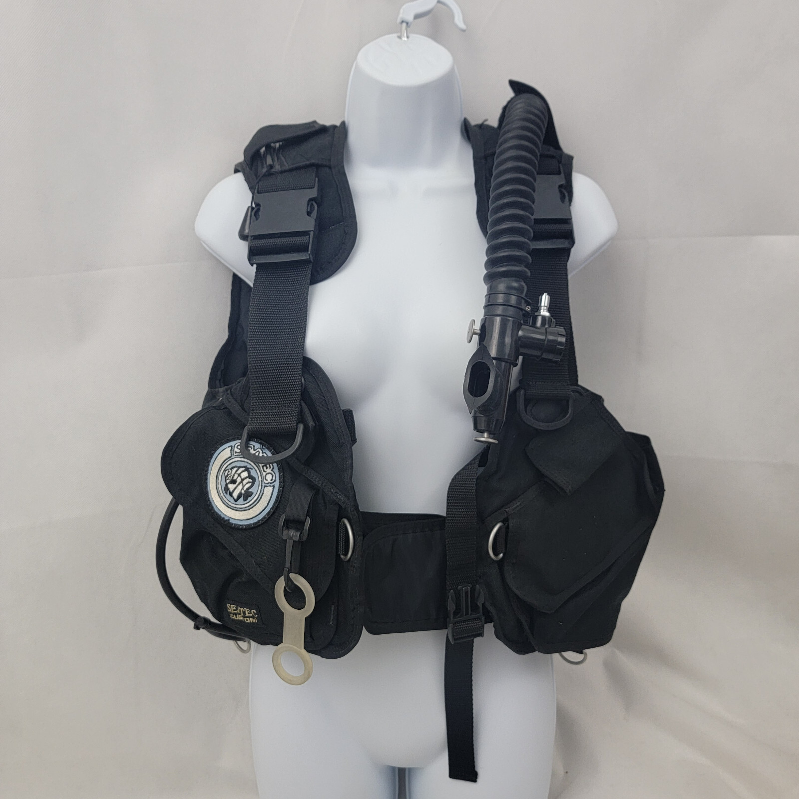 SEATEC Size SMALL Original MANTA Buoyancy Compensator BCD Double Tank Latches