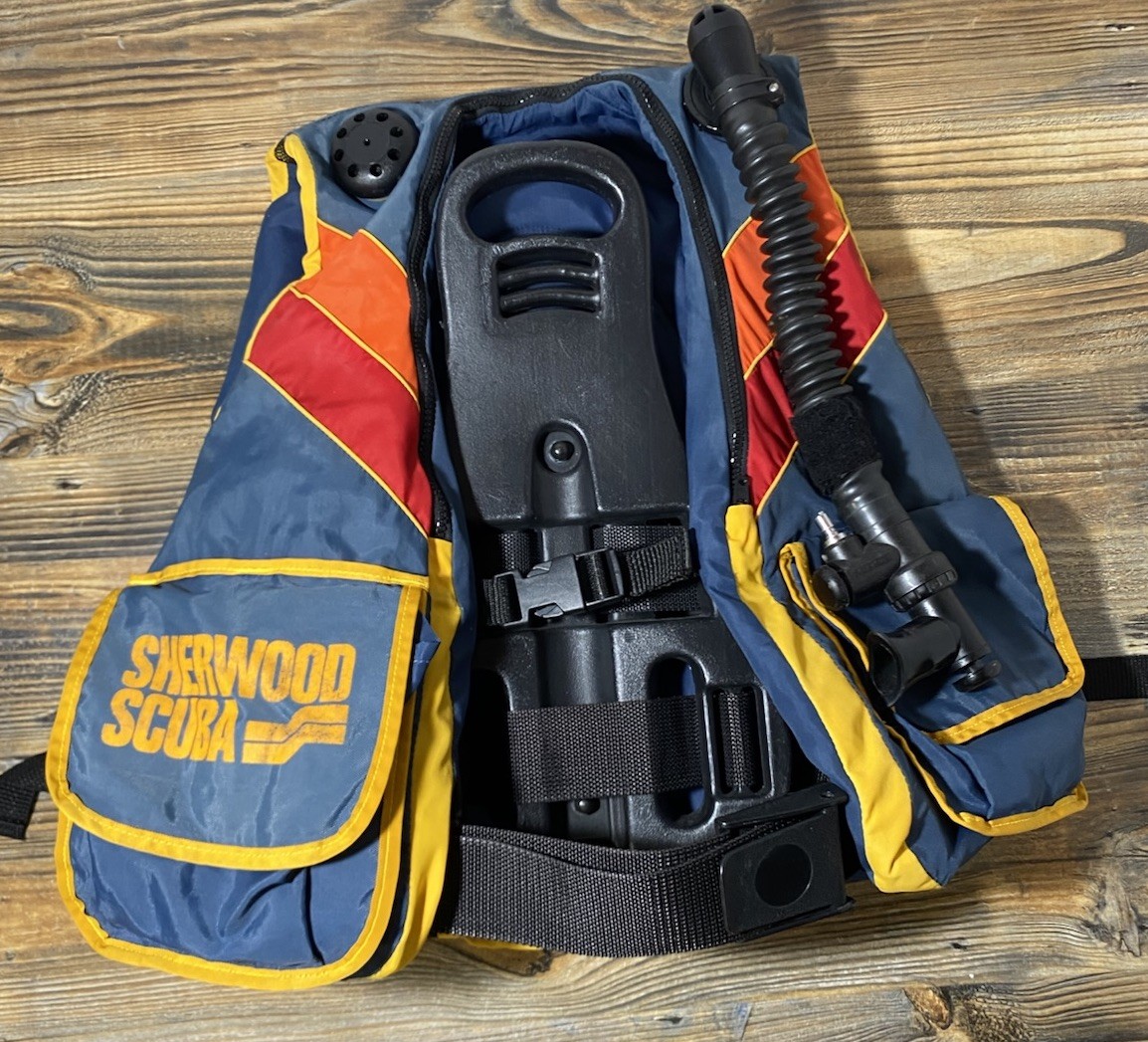 Sherwood Scuba Snorkel Scuba Dive Jacket Vest Size Medium