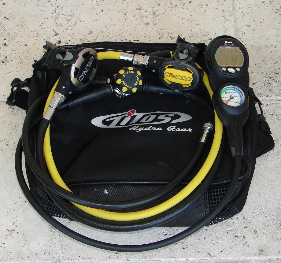 SCUBA Octopus CRESSI ELLIPSE Regulators 1st & 2nd Stage CONSOLE Computer w/BAG