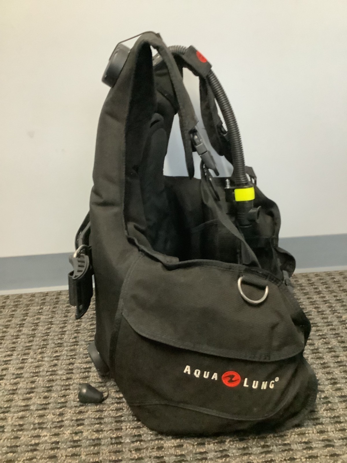Aqualung Wave BCD Size Medium Used, Tests ok