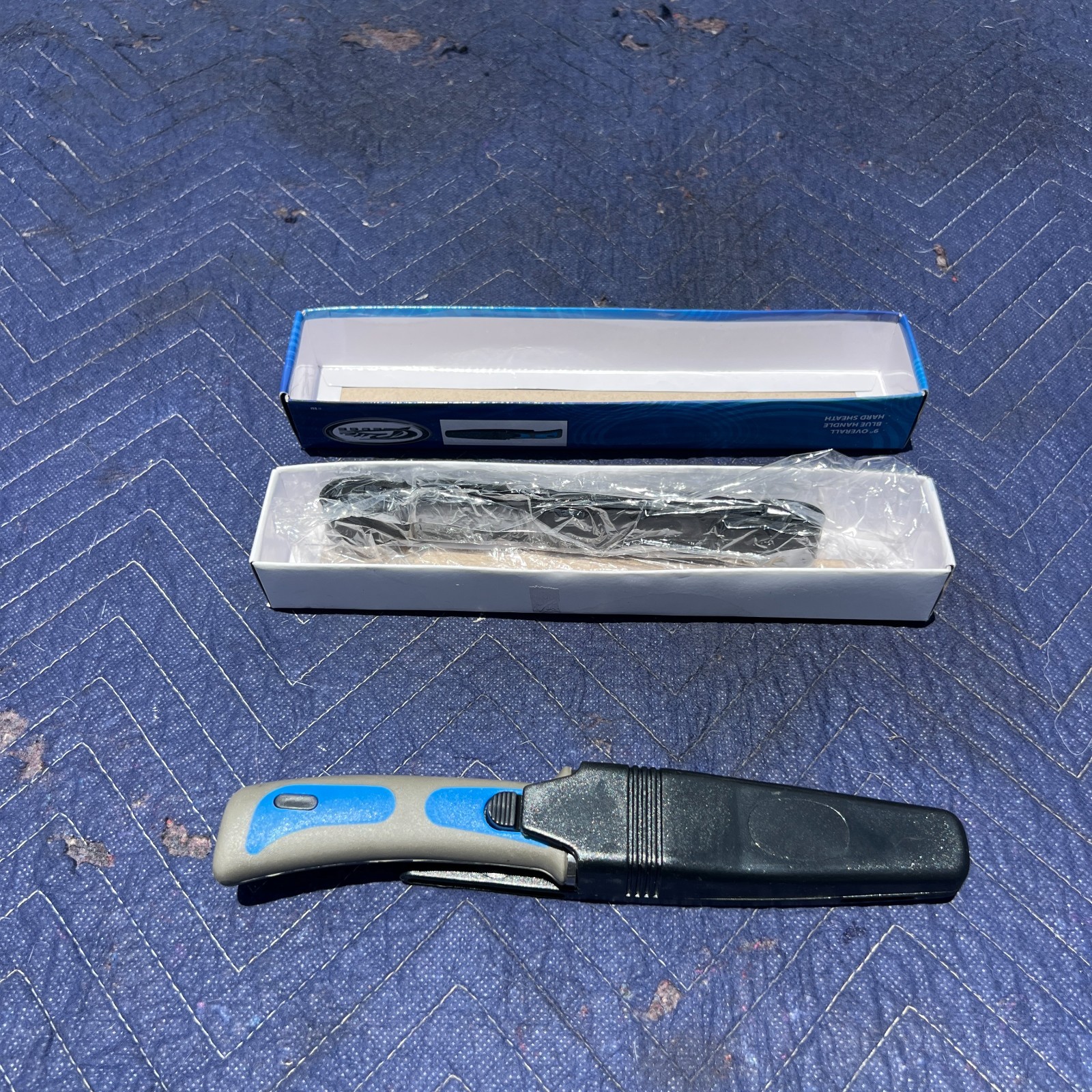 NEW Rite Edge 9″ Dive Knife – Serrated Blade + Line Cutter, Blue Handle + Sheath