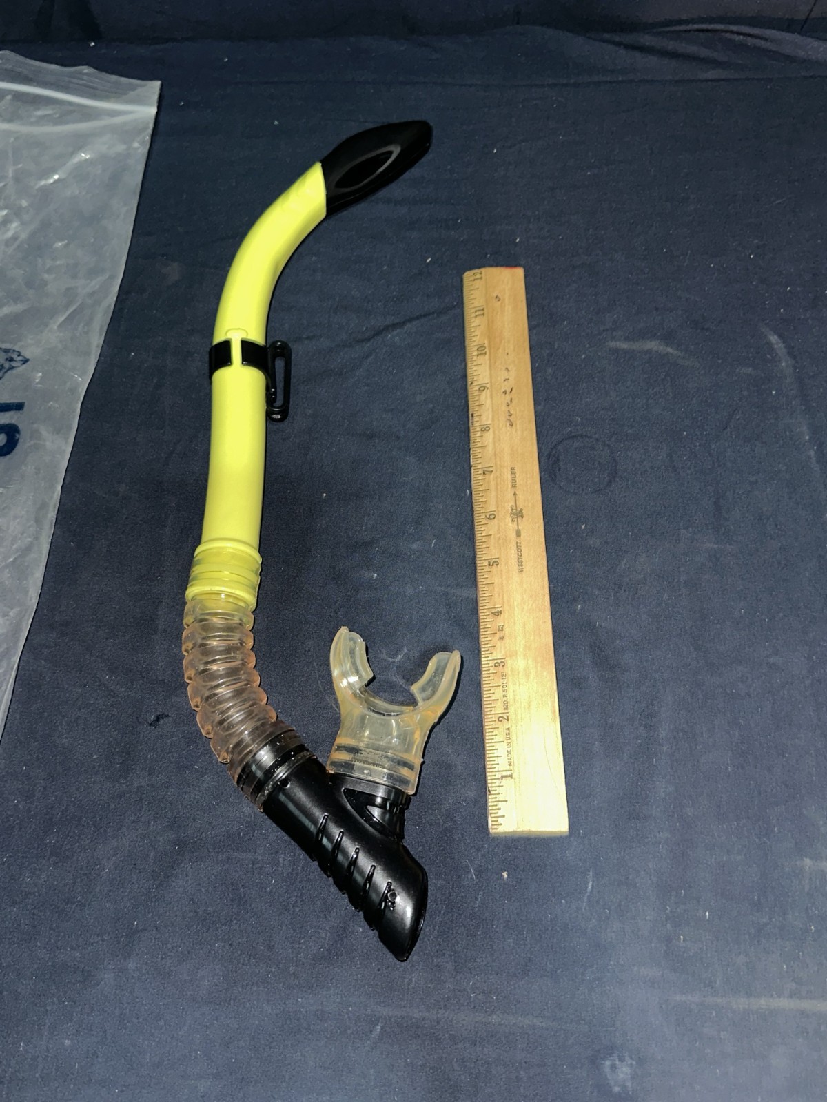 SEA SPORTS DIVING SNORKEL BLACK & YELLOW 17.5 INCH