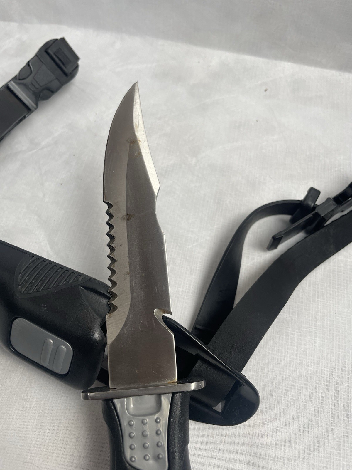 Saekodive Knife with Plastic Sheath Diving Scuba Knife