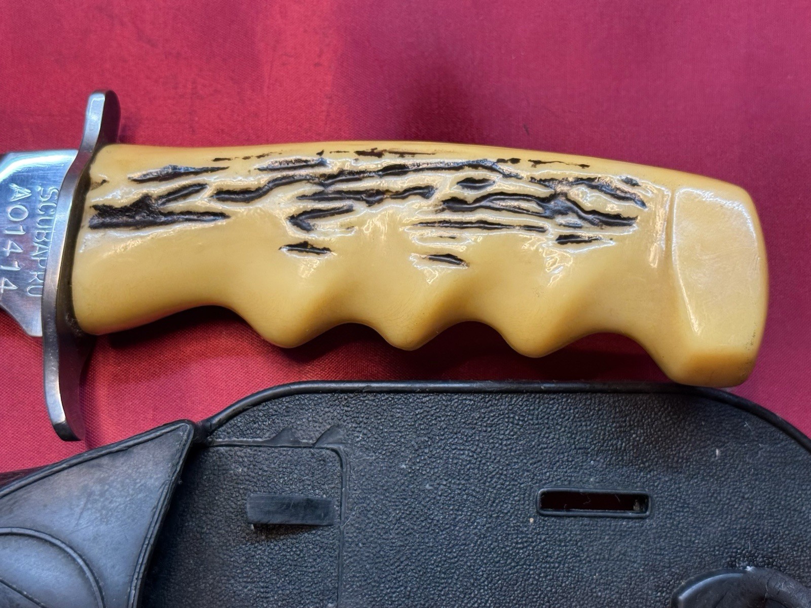 Vtg ScubaPro Diving, Camping , Scuba Knife AO1414 With Sheath Made In Italy