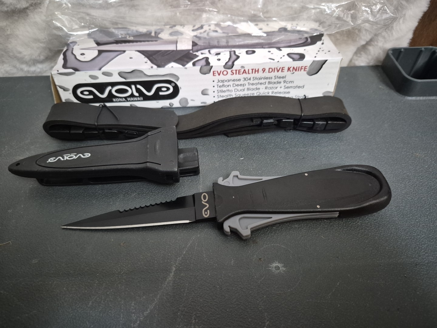 Evolve Diving Evo Stealth 9 Dive Knife 3.5″ Blade Black