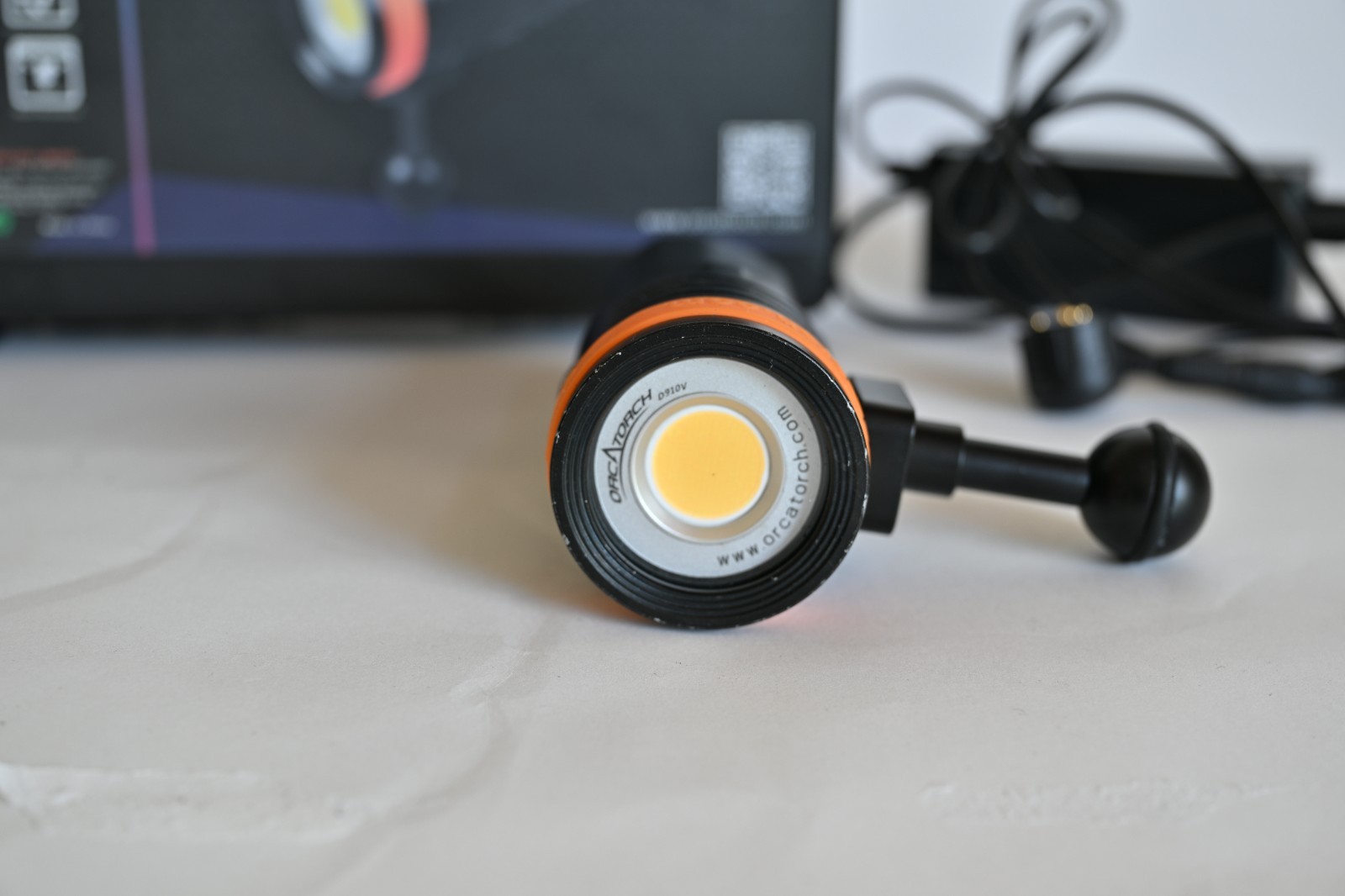 OrcaTorch D910V 5000 Lumens Video Light