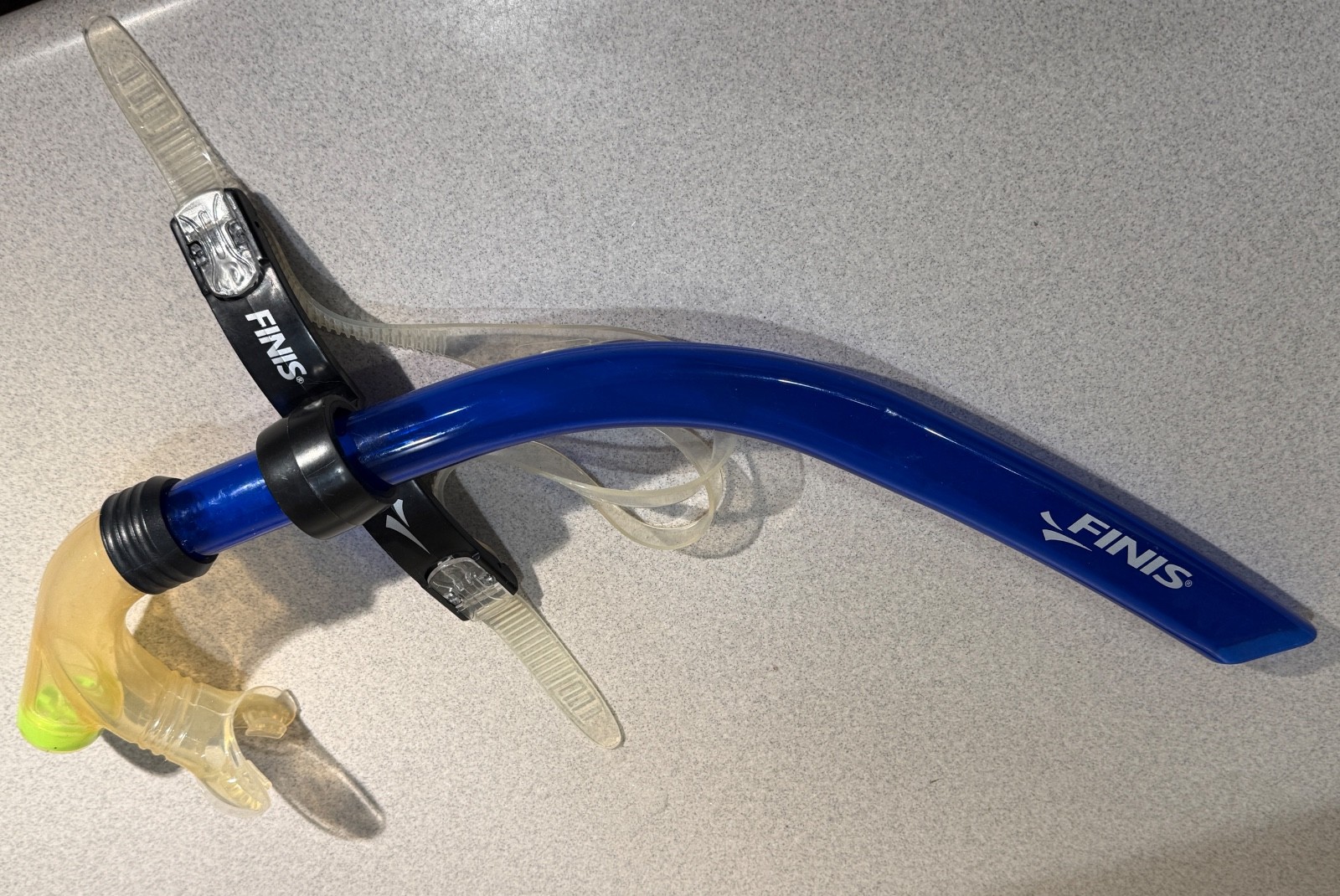 Finis Swimmers Snorkel Purge Valve Sliding Headpiece Silicone Padding Blue GR