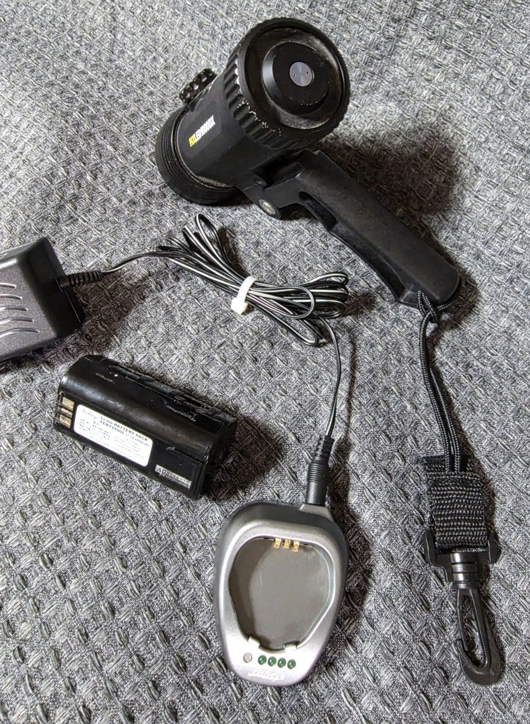 Fisheye Underwater/Diving FIX LED Light 1000 DXLumens/output 100Mdpth