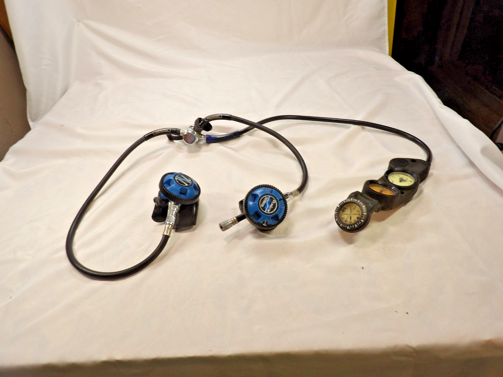 SHERWOOD MAGNUM II Scuba Diving Regulator Octopus Gauges No Way To Test As Is