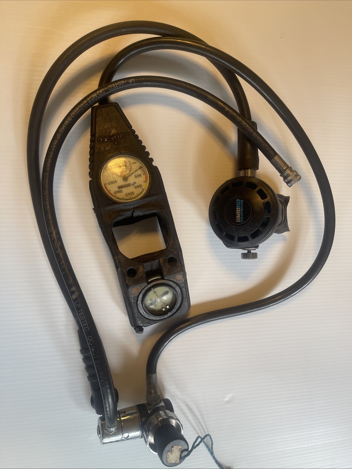 Atomic B1 SCUBA Regulator DIN First Stage + Scubapro G250 Graphite Second