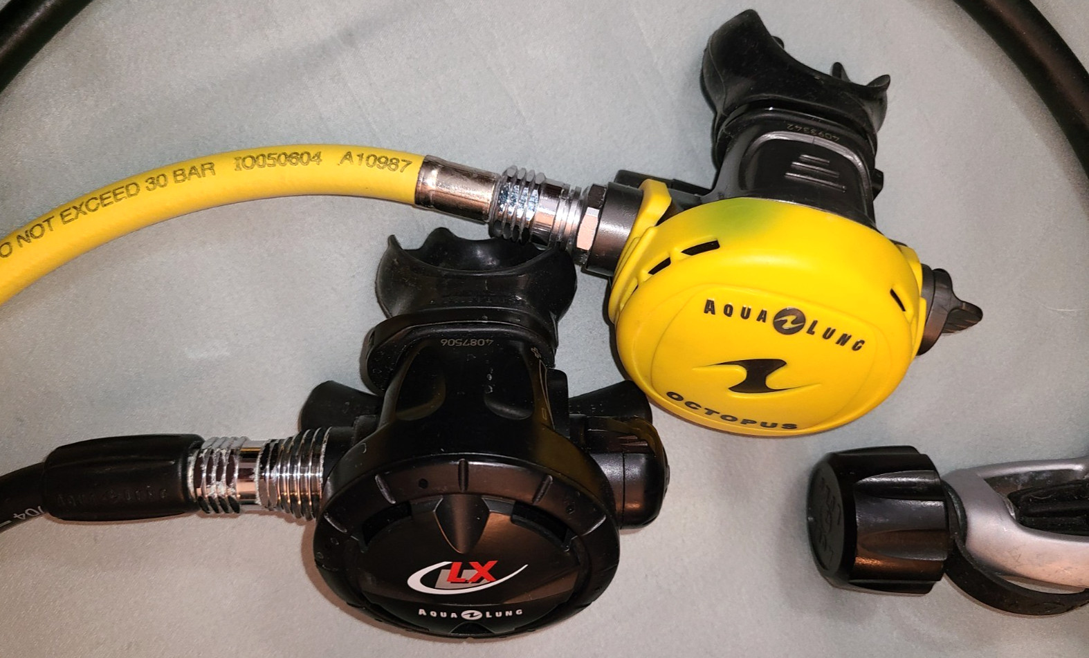Aqua Lung reg set, Titan 1st stage LX reg, Suunto console w Gekko compass & SPG