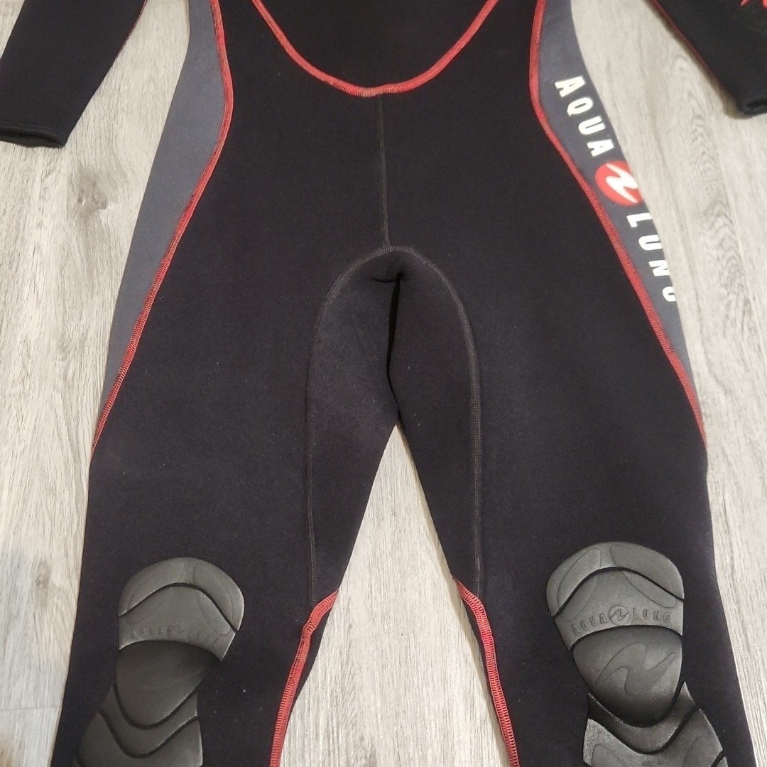 AQUA LUNG SWIMSUIT