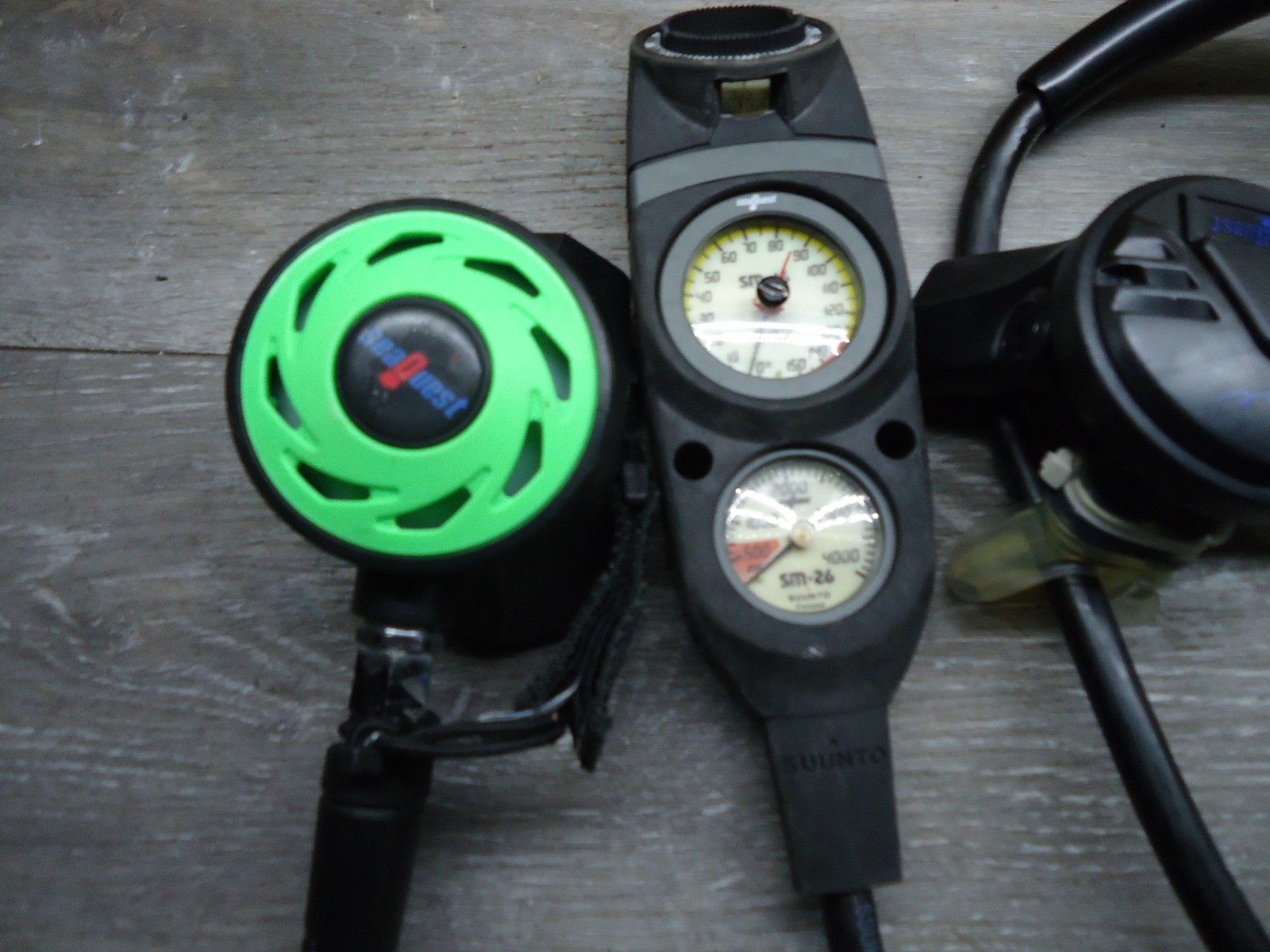 SEAQUEST DIVING REGULATOR, OCTO, SUUNTO DIVE CONSOLE, PRIMARY AND MIRAGE