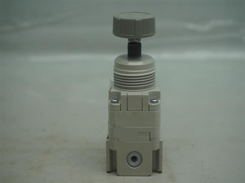 SMC IR1000-01-A IR100001A Regulator 30 Days Warranty Expedited Shipping