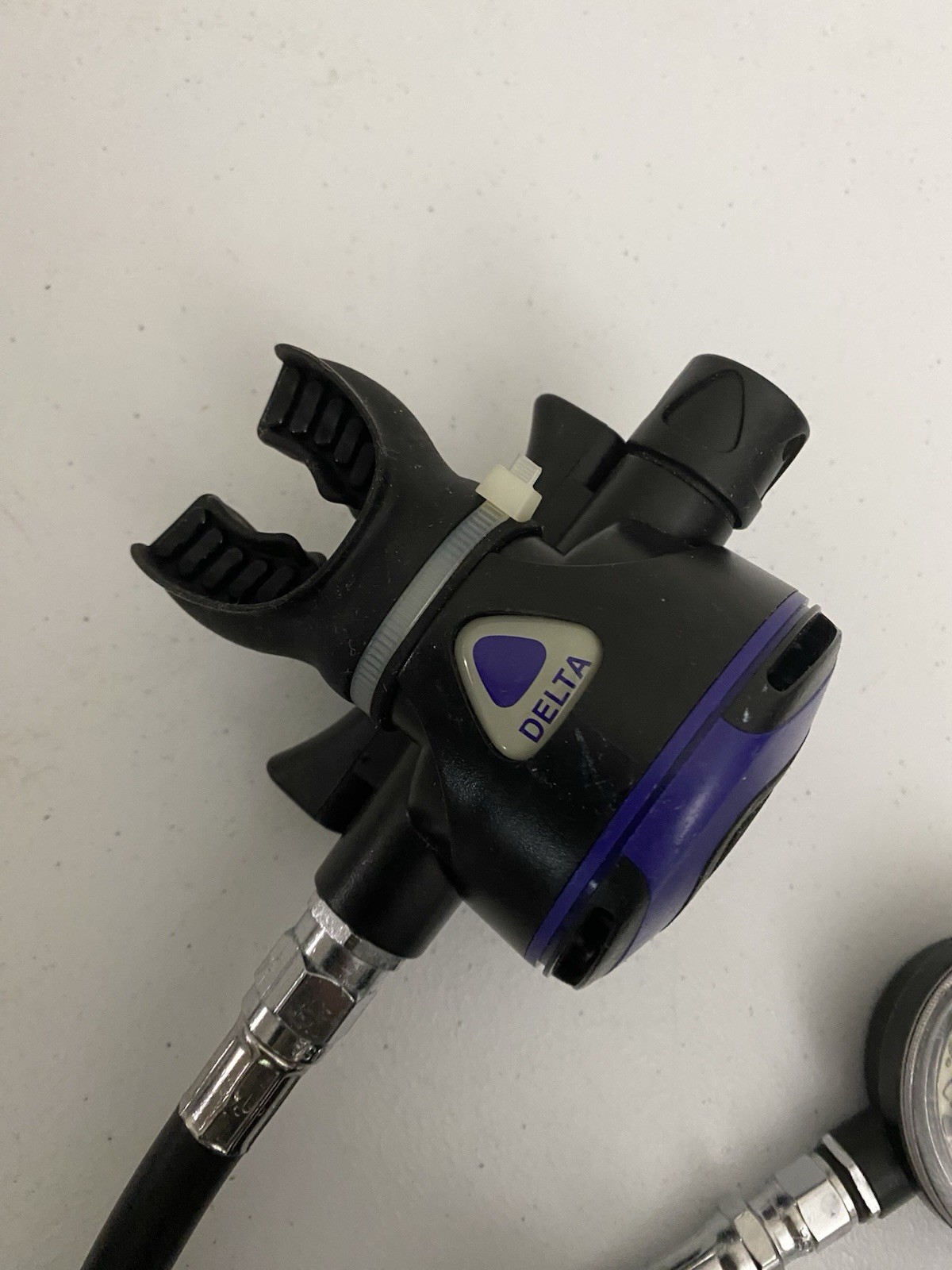 Diving Equipment Lot Regulator Pressure Gauge Dive Rite Oceanic Delta