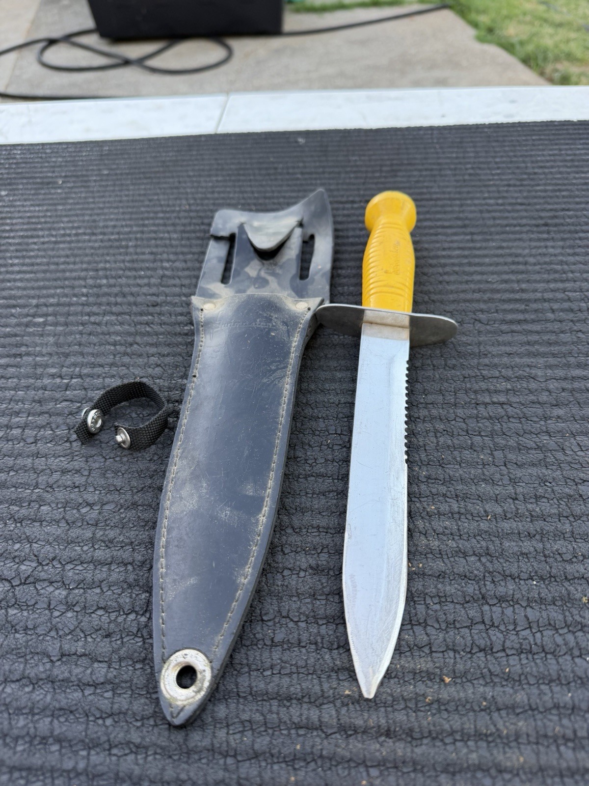 Rare Vintage Swimaster Yellow Handled Diving Knife Tris Mares Italy Sheath Case