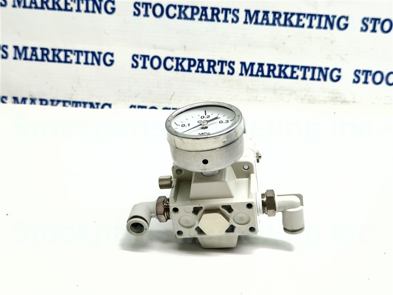 SMC 10-IR2010-02BG 10IR201002BG Precision Regulator 0.01–0.4MPa Fast Shipping