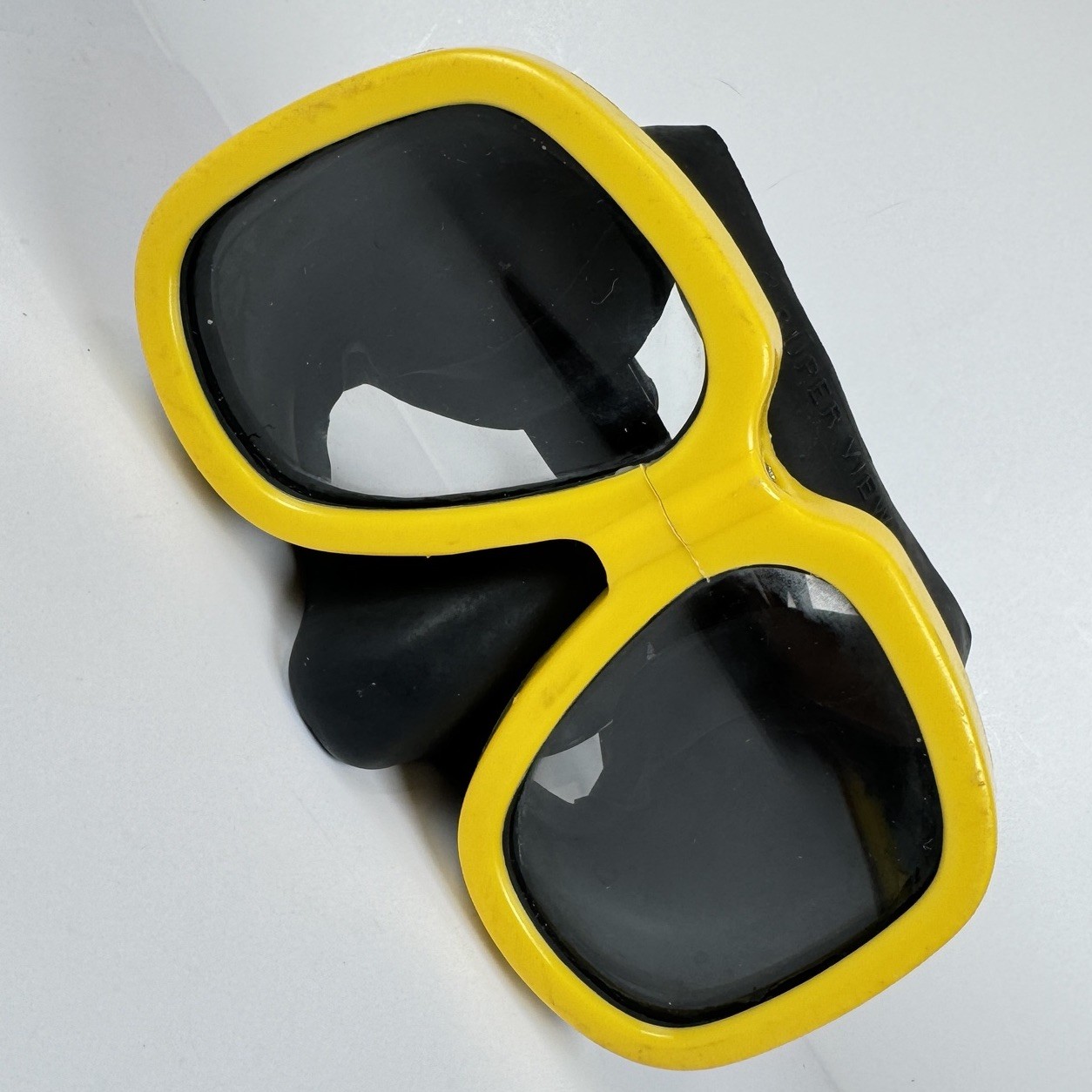 VTG 1970s White Stag Super View Scuba Dive Mask Tempered Glass Dual Lens Yellow
